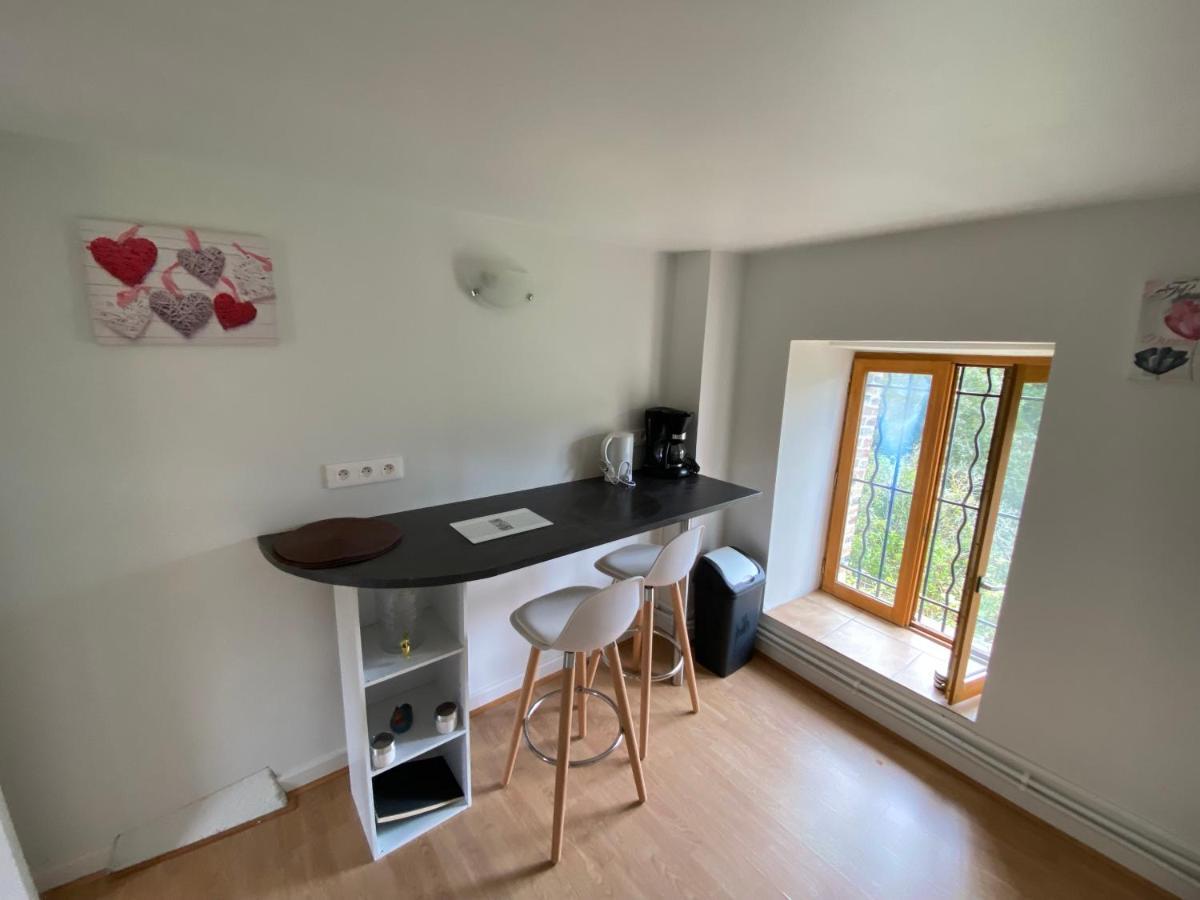Appartement Village Medieval Parnac  Eksteriør billede